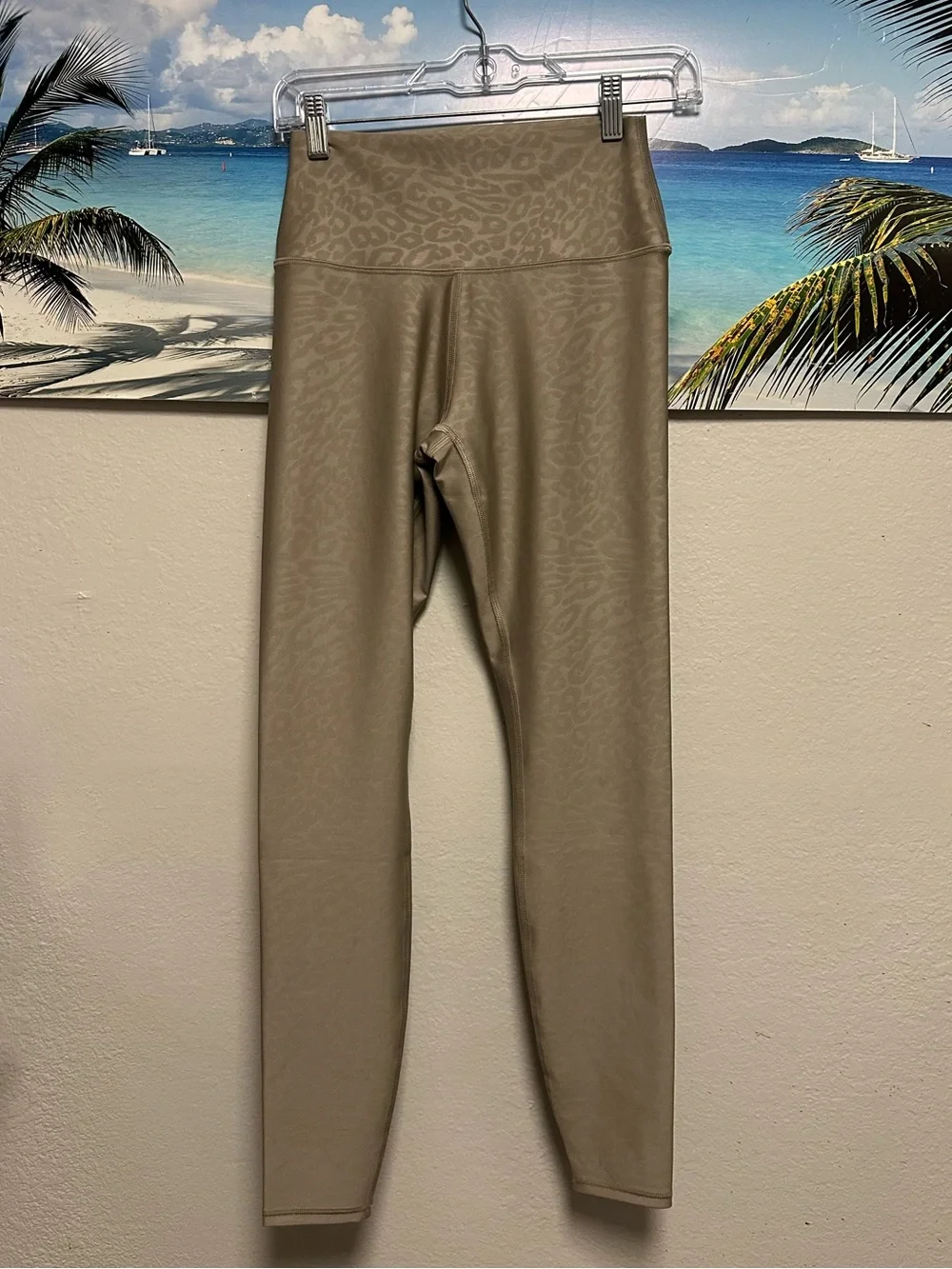 $140 ALO Airlift High-Waist Leopard Leggings Tan Animal Print Hi-Rise Size Small
